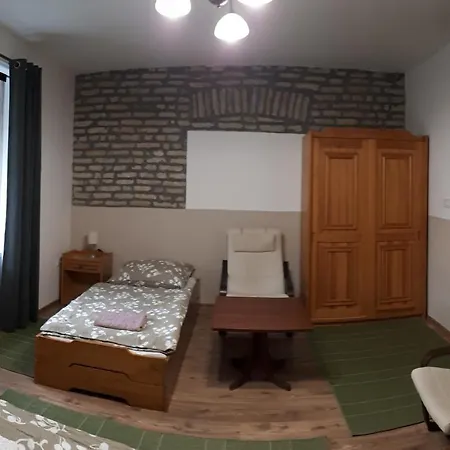Centrum- Apartmanok, Apartman Apartamento