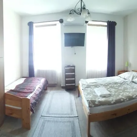 Centrum- Apartmanok, Apartman Baja